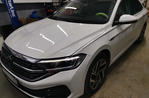 VW Sagitar (CN)